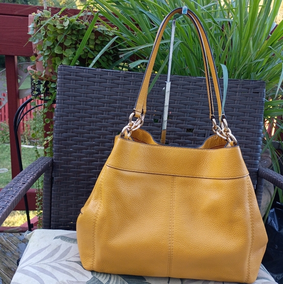 Coach Lexy Mustard Leather Shoulder Bag - Picture 15 of 16